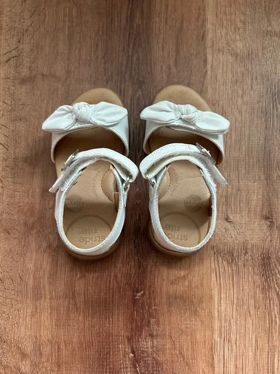 Stride Rite White Bow Toddler Sandals 6M - Picture 7 of 13